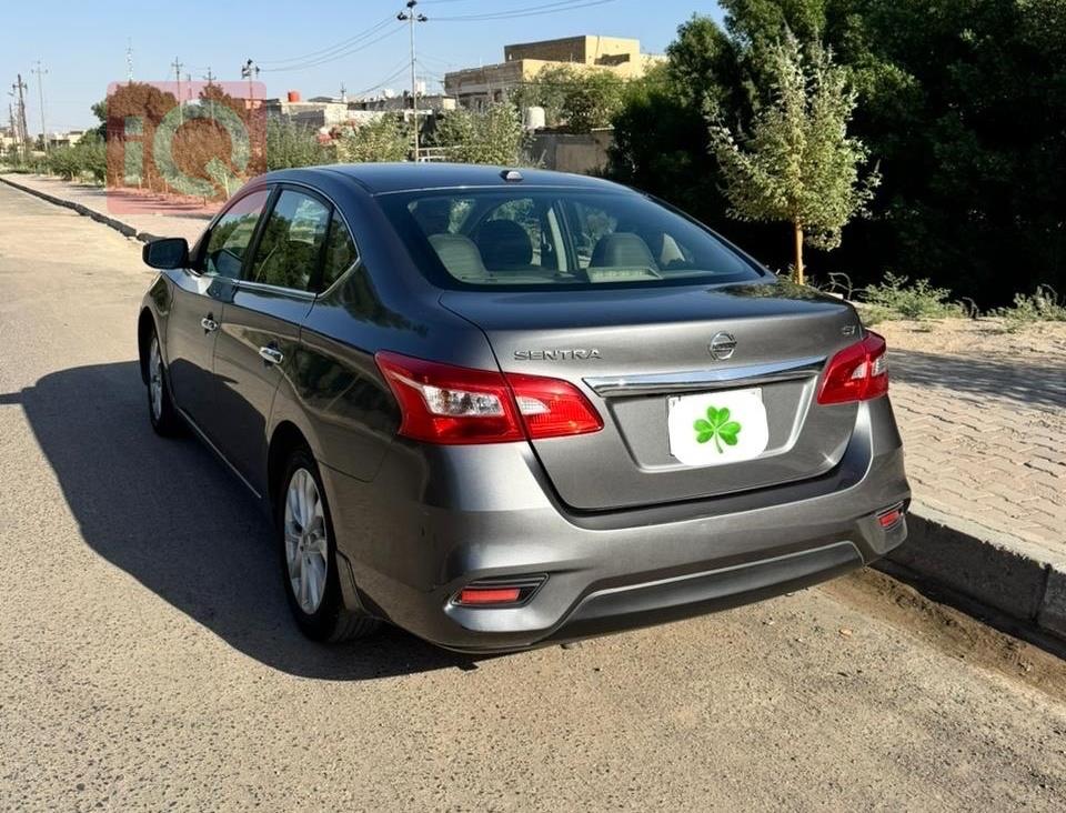 نيسان سنترا